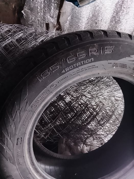 Продам між кімнатні двері біл нові,1000 коричневі бу 500,акрилова ванн