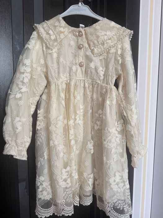 Сукня  для дівчинки