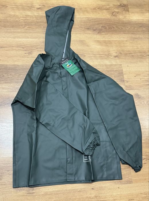 Odzież wodoodporna kurtka + ogrodniczki