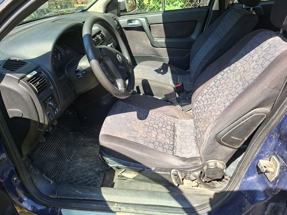Opel Astra II 2000r.