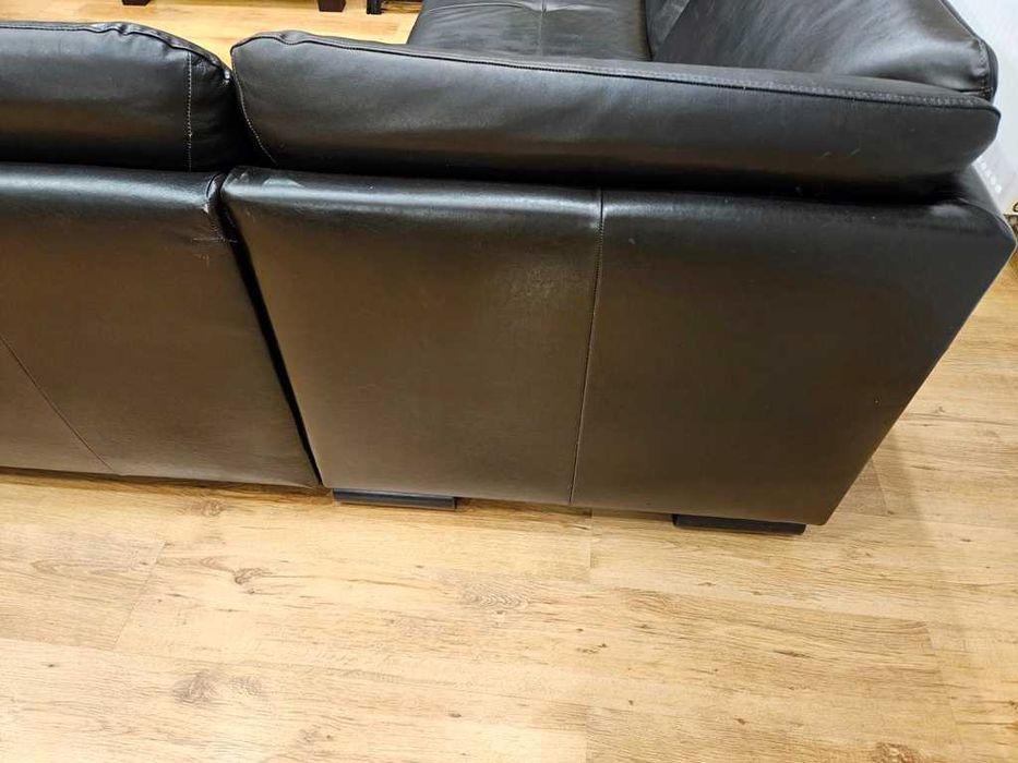 Narożnik prawy skórzany czarny duży wypoczynek z funkcją spania kanapa