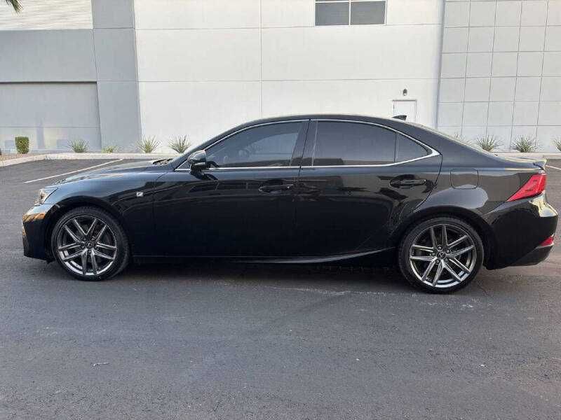 2017 Lexus IS 200t