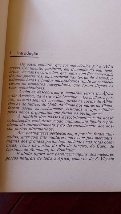 Os Portos Marítimos do Ultramar 1948