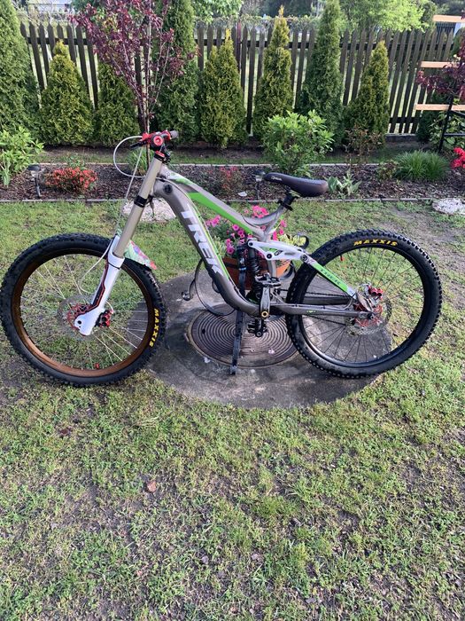Sprzedam   trex sesion 8