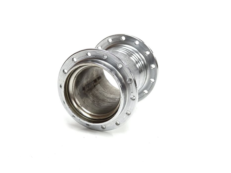 NOWY Korpus piasty Romet Universal 28 szprych 1995 rok