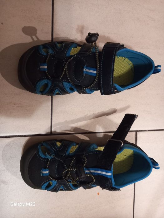 Sandały chłopięce rozm. 32
