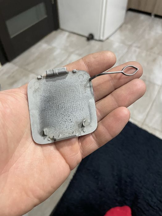 Продам кришку букс крюка перед бамп Mercedes S 10-13, OEM A2218850322