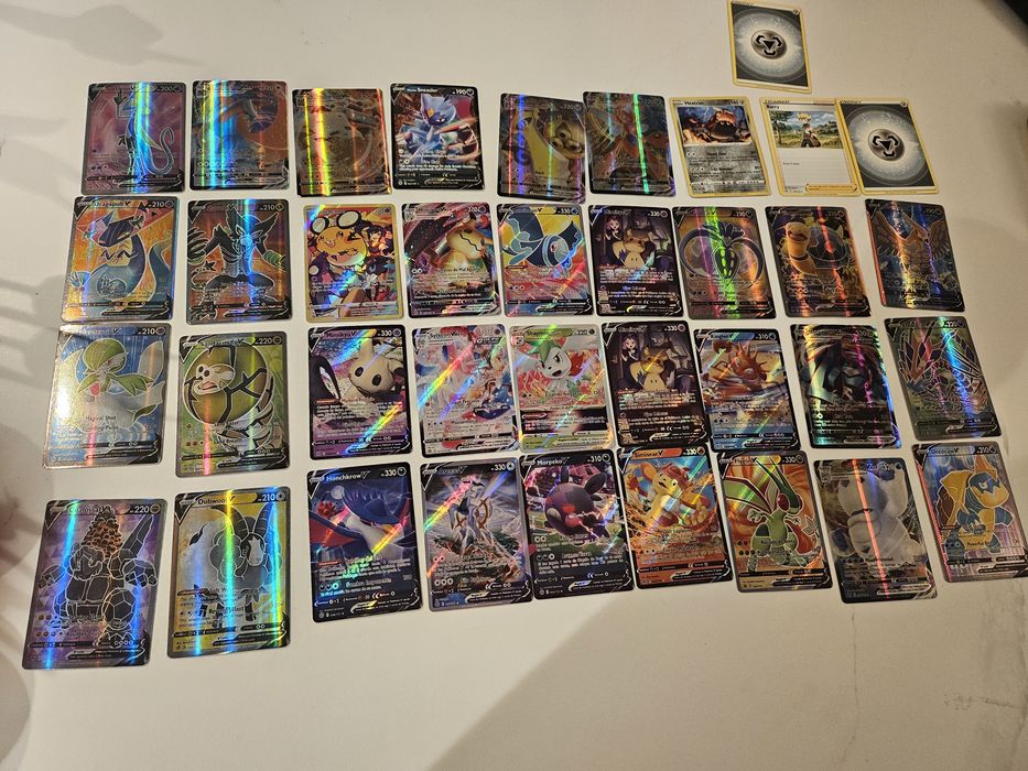 Karty POKEMON 37kart