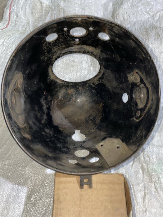 Корпус фары к 750, м 62, м 72, иж 56