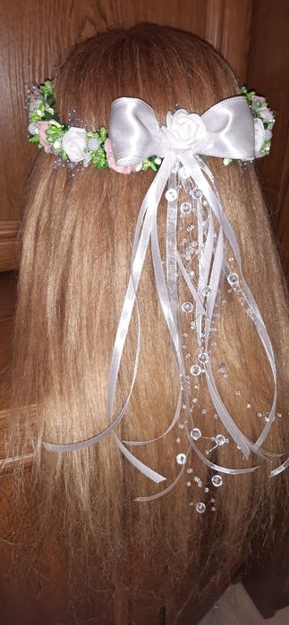 Wianek komunijny jak żywy