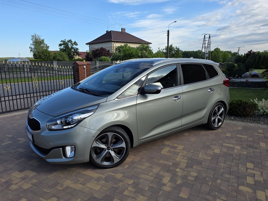 Kia Carens