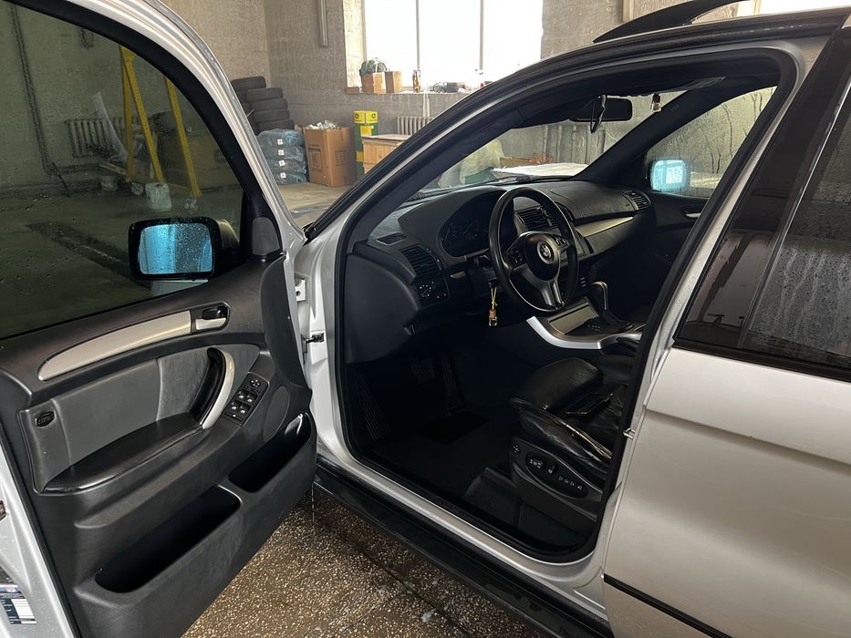 Продам BMW X5 в кузові Е53