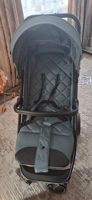 Коляска прогулянкова Carrello Bravo