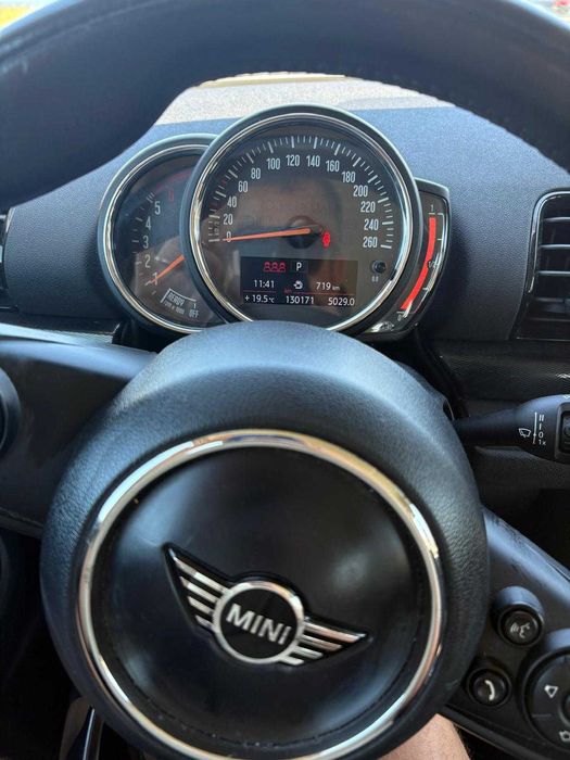 Mini Clubman One D Automático – 2018 – 129.000km