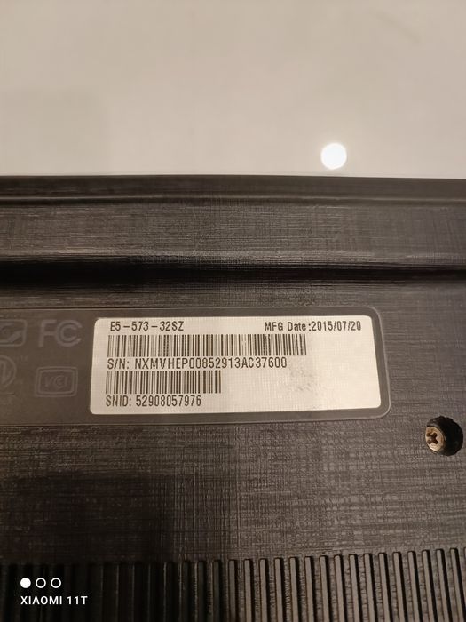 Laptop Acer aspire E5 573 series N15Q1 w idealnym stanie SSD Intel i3