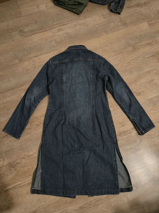 Płaszcz jeansowy damski