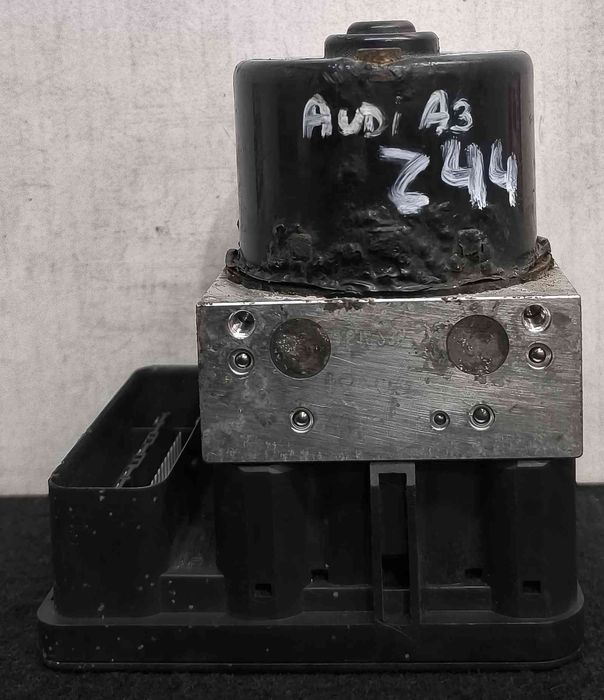 ABS 1K0907379D - AUDI A3