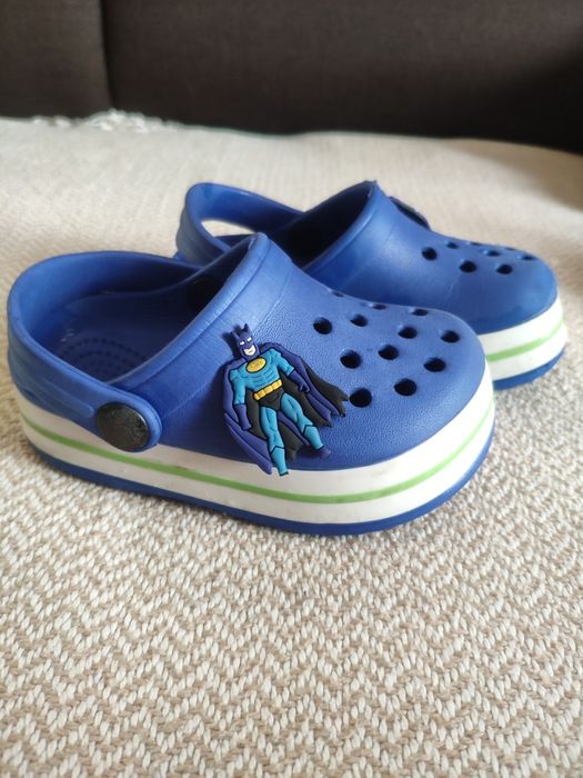 Дитяче взуття. Сандалі.