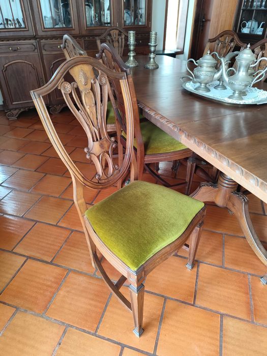 Mobília de sala de jantar