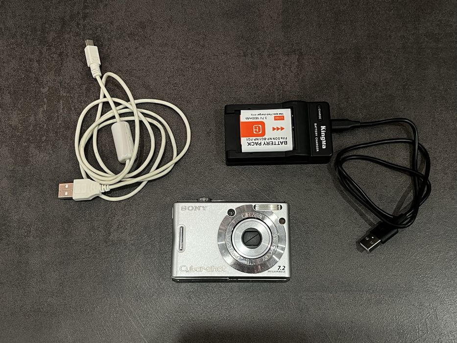 Цифрова камера - мильниця Sony Cyber-shot W35 7.2MP