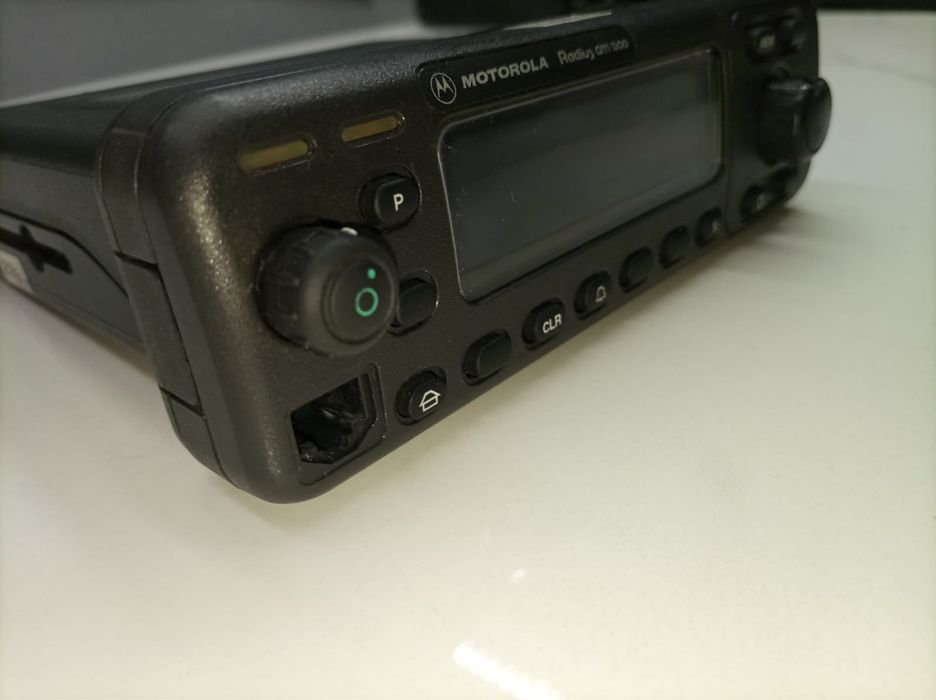 Motorola Radius GM1200 – radiotelefon samochodowy