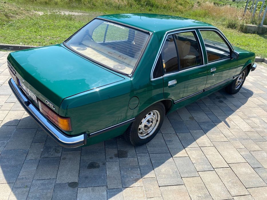 Opel Rekord Piękny Opel rekord Berlina 2.0E Automat
