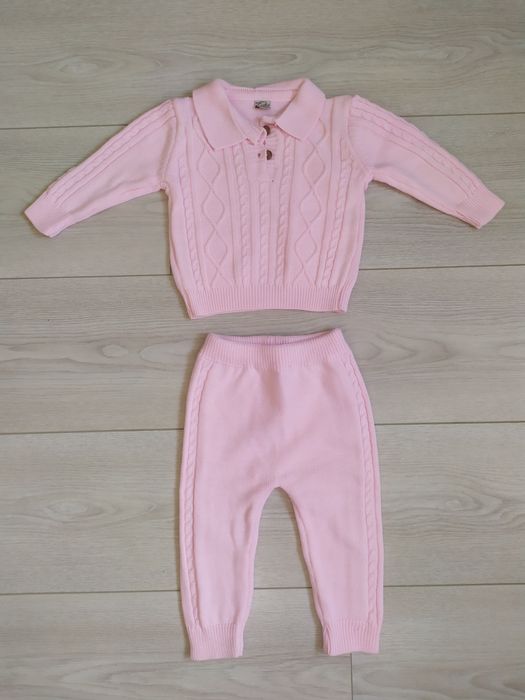 Костюмчик на дівчинку