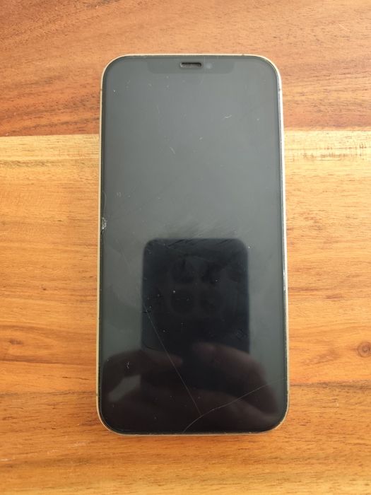 IPhone 12 Pro 128GB – Estado Satisfatório