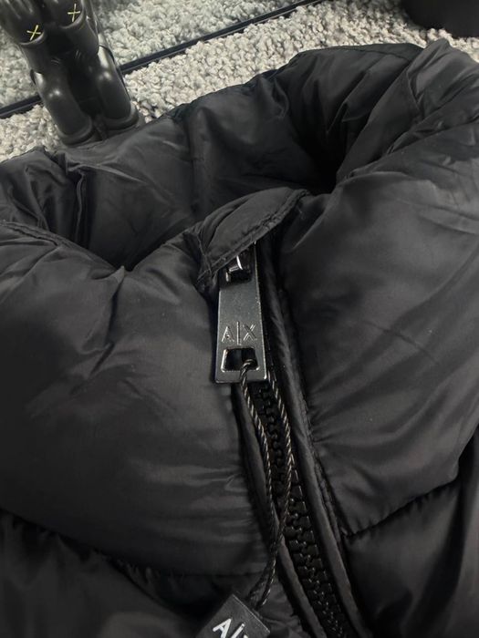 Armani Exchange чоловіча жилетка безрукавка | чорна | Армані жилетка чорна чоловіча Безрукавка армані Ексчейндж