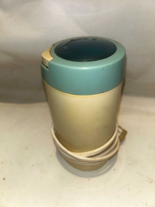 Młynek NIEWIADÓW z czasów PRL