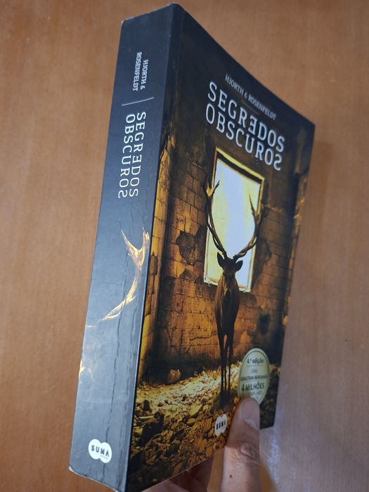 Dark Secrets514116010682634241