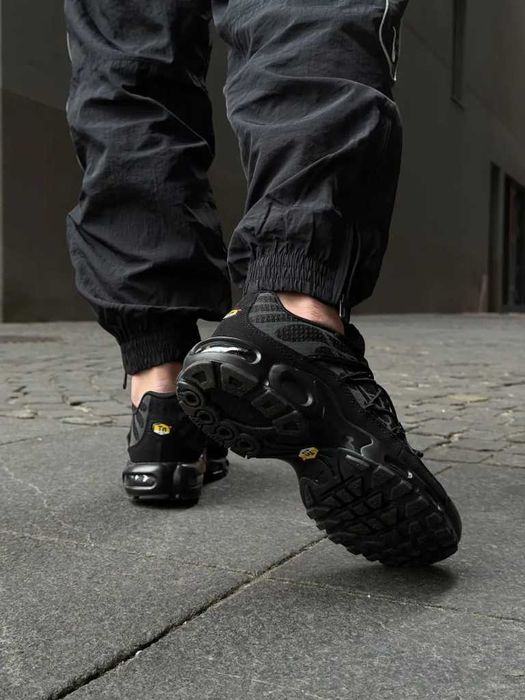 Nike Air Max Plus Utility