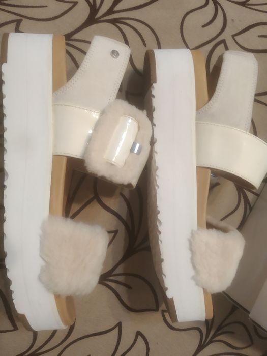 Сандалии UGG Le Fluff Jasmine US 8 ,наш 38