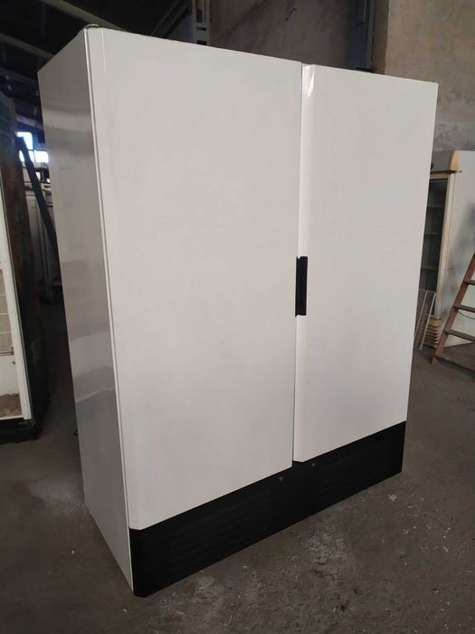 Холодильна вітрина КУБ з динамічним охолодженням в наявності