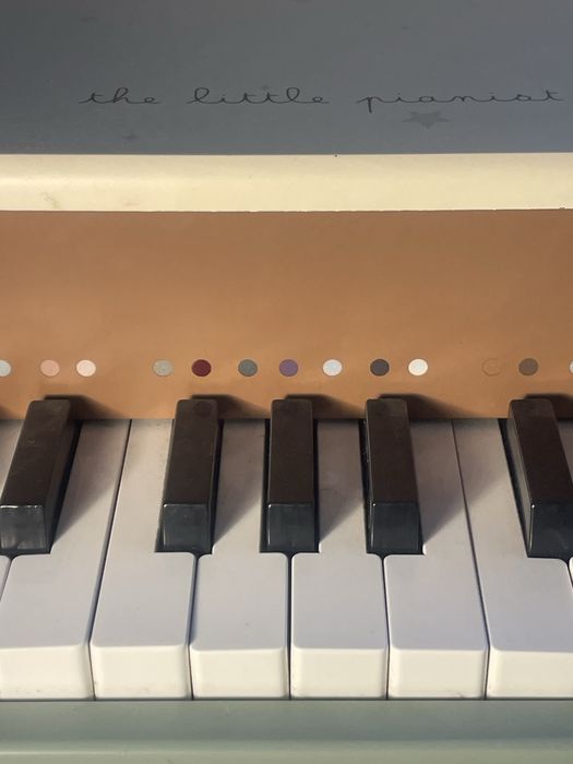 Piano Infantil Zara Home “Little Pianist” – Como Novo