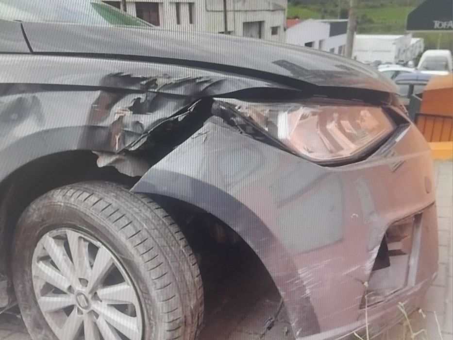vendo seat Ibiza V 1.0 (KJ1 ) de 2021 nacional com 86 mil km  acidentado salvado