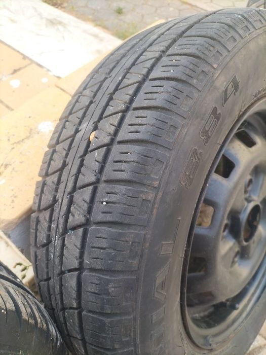 3 rodas 175/75-13 em bom estado €25 cada