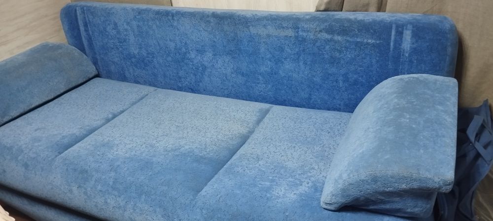 Продам диван б/у