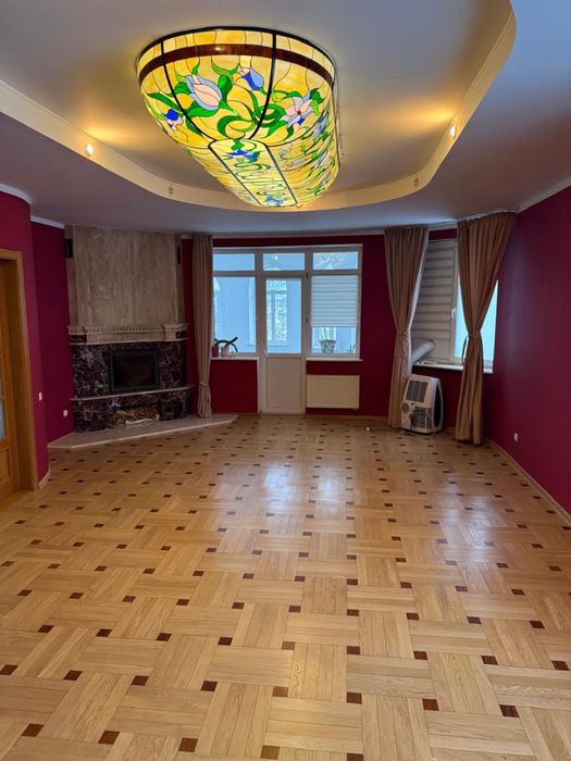 Окремостоячий будинок під бізнес,м Львів,сихівський район