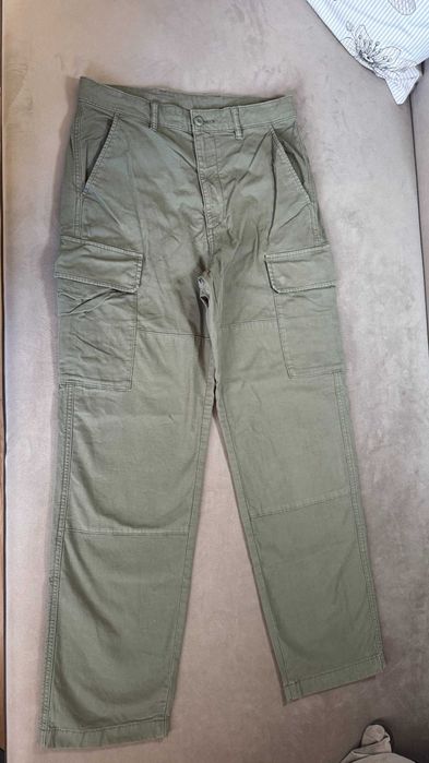 Męskie spodnie cargo, bojówki Uniqlo, r S (W27-30)-super stan
