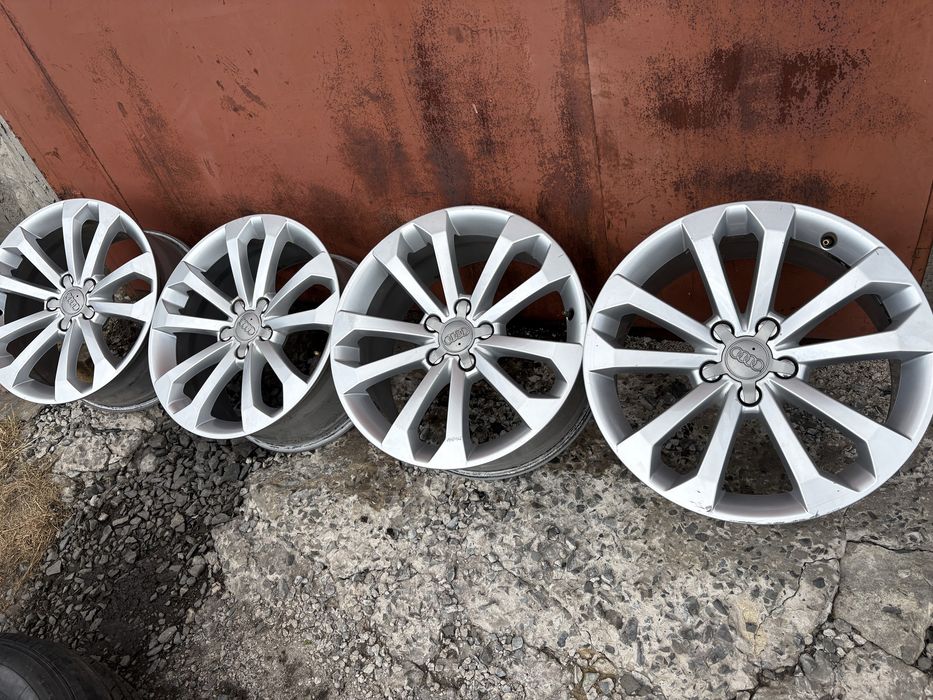 Оригінальні диски R18 AUDI Q5 8R 8R0601025BM шрот
