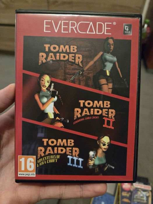 Evercade + Hyper Mega Tech Super Pocket