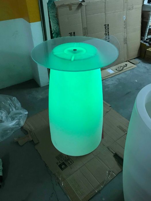 Mesa led com wifi bluetooh sound