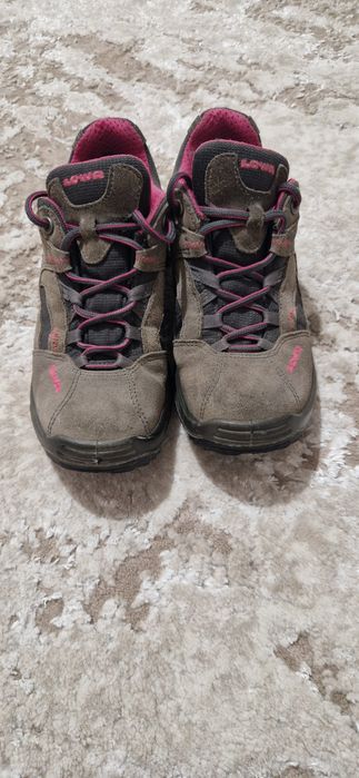 Красовки 37 розмір