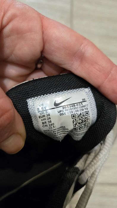 Підліткові кросівки nike airmax 38 розмір