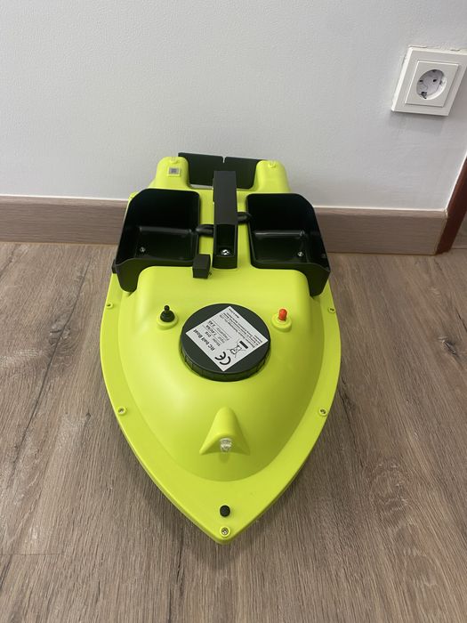 Barco novo para engodo/anzol com GPS