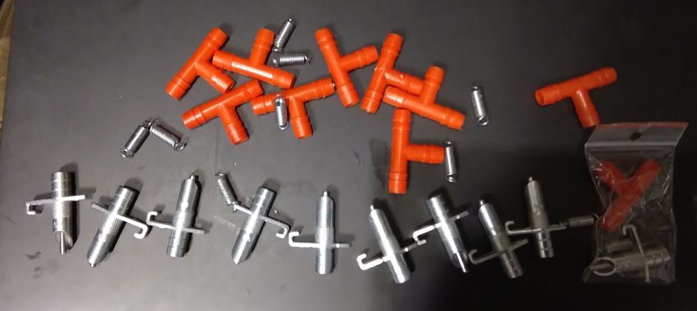 Ніпельна напувалка для кролів нипельная поилка для кролей