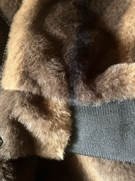 Casaco de pelo  muito quentinho