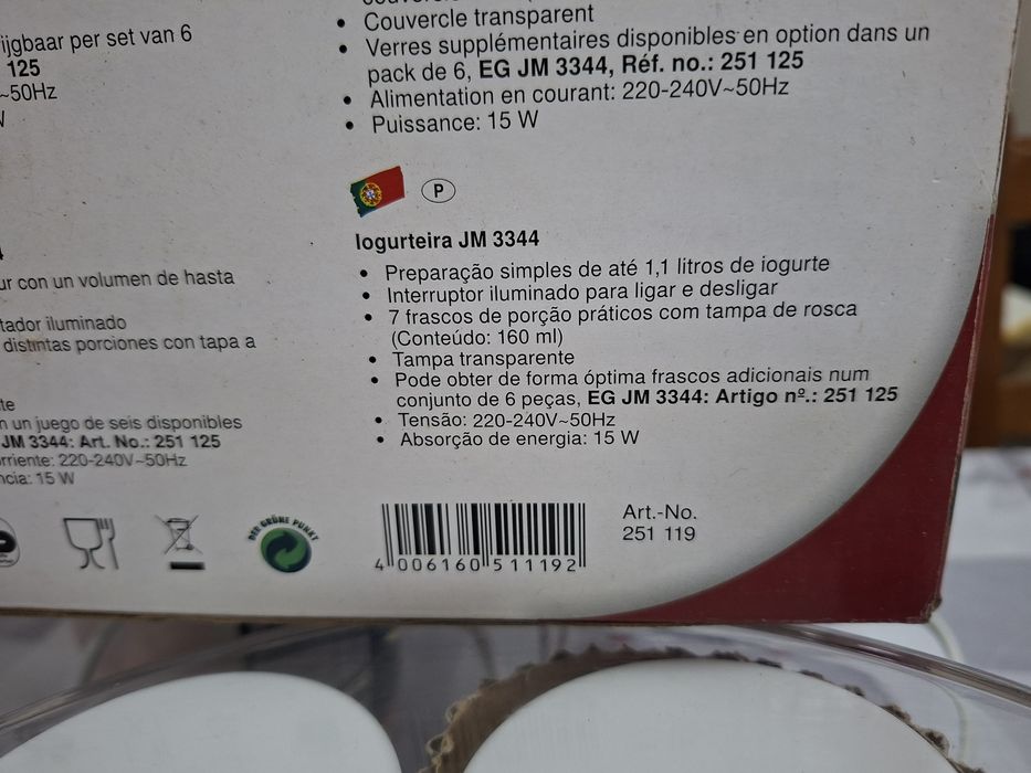 Iogurteira Clatronic JM 3344 com 7 copos – Excelente estado