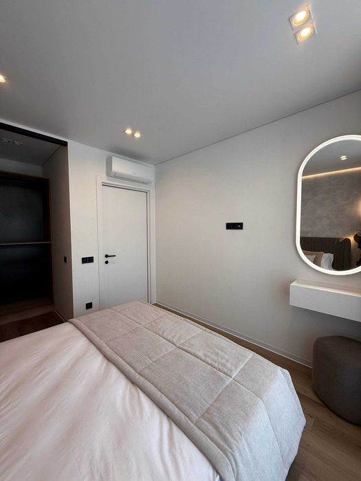 Добротна 2 кімнатна в центрі ЖК А5